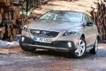 Volvo V40 T5 AWD Cross Country 2016 года
